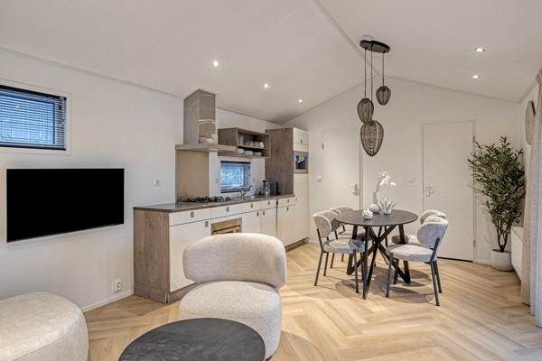 NieuweVeenendaalseweg2292233911MJRhenenNL-06 - kopie.jpg